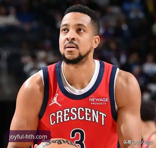 老将底薪还是高位续约？CJ-麦科勒姆1年2100万合同背后藏着什么信号？